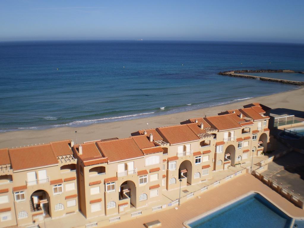 Apartamentos Copacabana Playa La Manga del Mar Menor Exterior photo